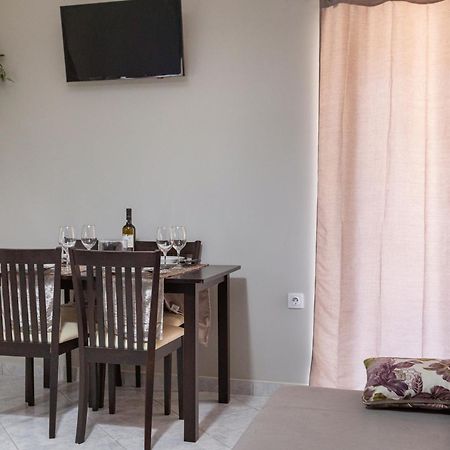 Liros House Apartment Nafpaktos Luaran gambar